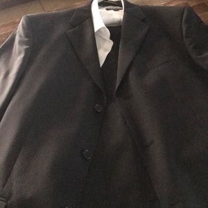 Men's suit with shirt